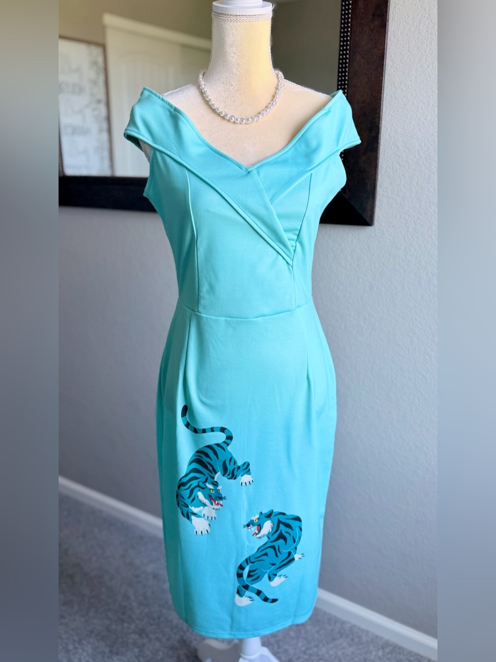 Averie Aqua Off-Shoulder Sheath Dress NWT DESIGNER limited edition
